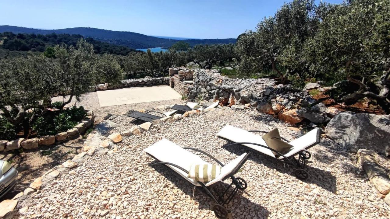 Holiday home Luxury Stone House In A Nature Park